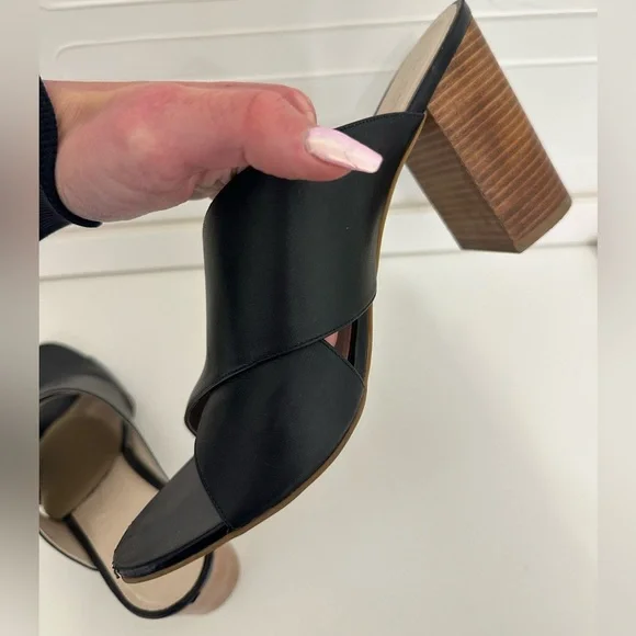 Cole Haan Leather Sandals 4" size 10.5 - Picture 10 of 10